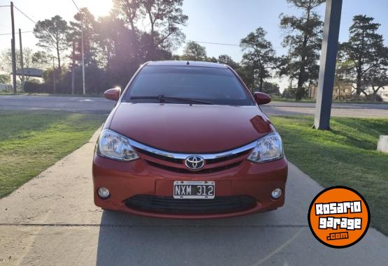 Autos - Toyota Etios XLS 1.5 MT 5P 2014 Nafta 90690Km - En Venta