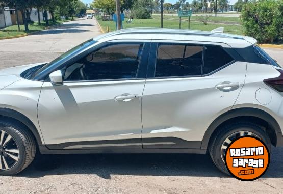 Autos - Nissan Advance, AT 2022 Nafta 60000Km - En Venta