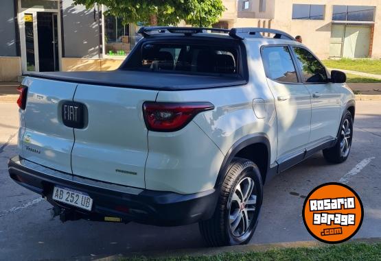 Camionetas - Fiat Toro 2017 Diesel 132000Km - En Venta