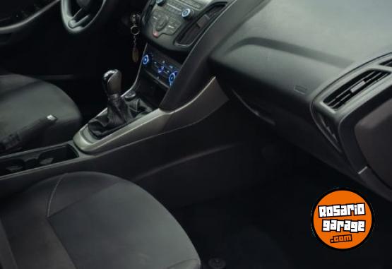 Autos - Ford FOCUS 1.6 2015 Nafta 168400Km - En Venta