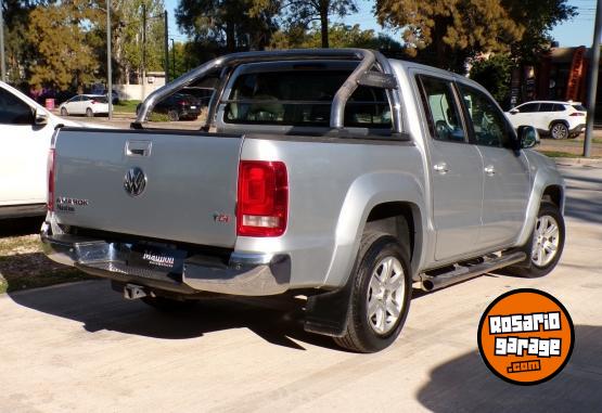 Camionetas - Volkswagen amarok highline 4X2 2014 Diesel 174000Km - En Venta
