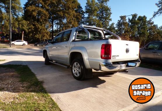 Camionetas - Volkswagen amarok highline 4X2 2014 Diesel 174000Km - En Venta