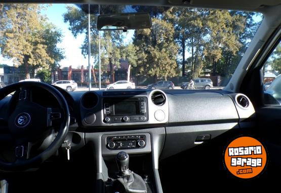 Camionetas - Volkswagen amarok highline 4X2 2014 Diesel 174000Km - En Venta
