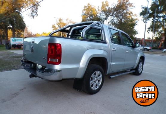 Camionetas - Volkswagen amarok highline 4X2 2014 Diesel 174000Km - En Venta