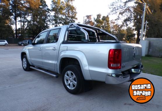 Camionetas - Volkswagen amarok highline 4X2 2014 Diesel 174000Km - En Venta