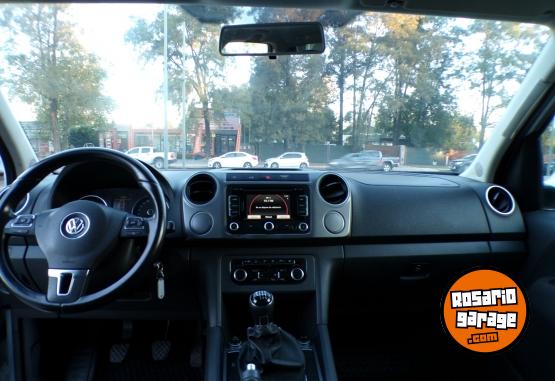 Camionetas - Volkswagen amarok highline 4X2 2014 Diesel 174000Km - En Venta