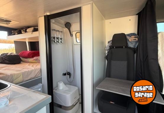 Utilitarios - Mercedes Benz Sprinter 2023 Diesel 93000Km - En Venta