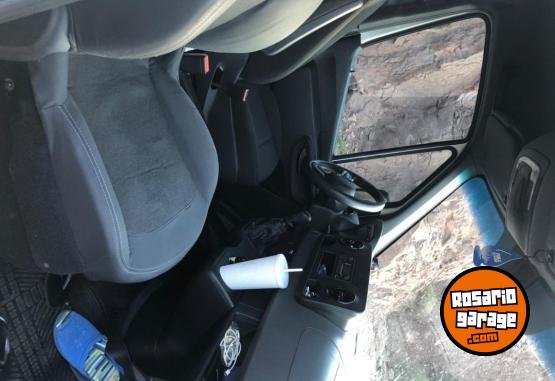 Utilitarios - Mercedes Benz Sprinter 2023 Diesel 93000Km - En Venta