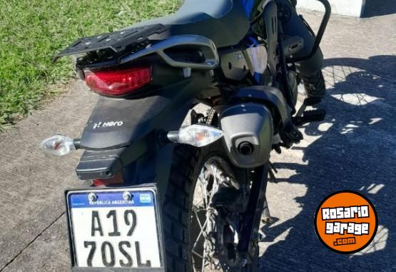 Motos - Hero XPULSE 200CC 2024 Nafta 1400Km - En Venta