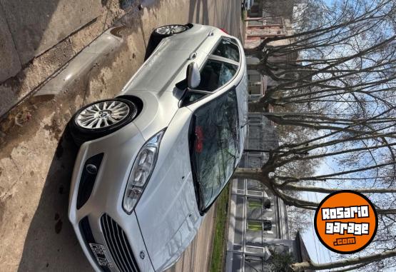 Autos - Ford Fiesta 2016 Nafta 57000Km - En Venta
