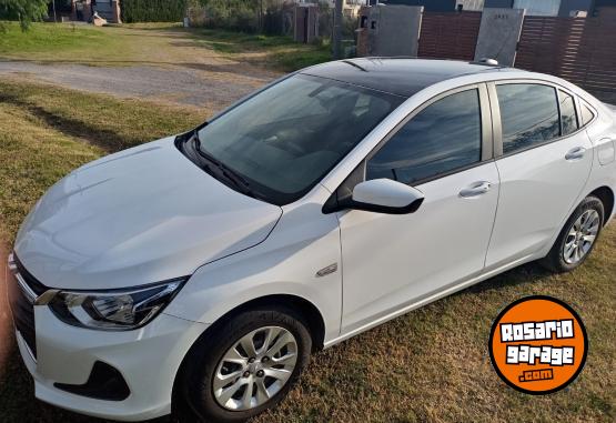 Autos - Chevrolet Onix Tech OnStar 2020 Nafta 48500Km - En Venta