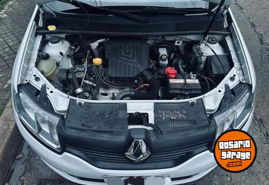 Autos - Renault SANDERO 2017 Nafta 128000Km - En Venta