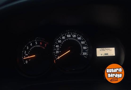 Autos - Renault SANDERO 2017 Nafta 128000Km - En Venta