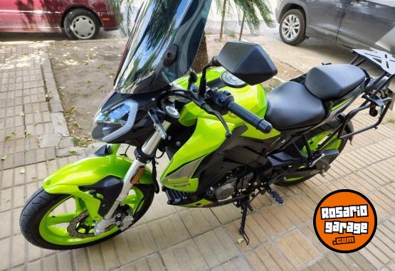 Motos - Benelli 180s 2022 Nafta 5700Km - En Venta