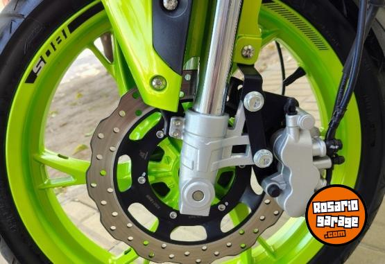 Motos - Benelli 180s 2022 Nafta 5700Km - En Venta