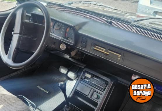 Autos - Renault R12 1993 Nafta 111111Km - En Venta