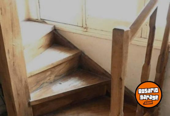 Hogar - ESCALERA DE MADERA - En Venta