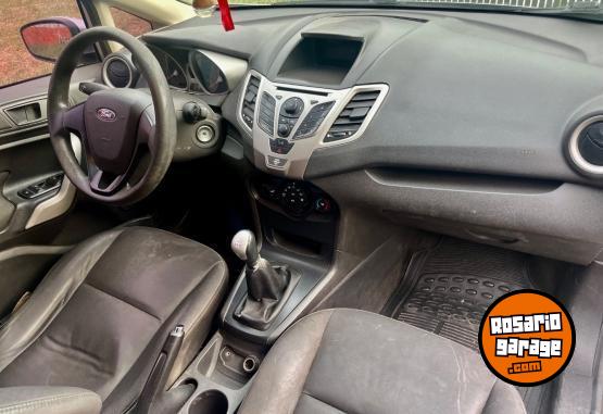 Autos - Ford Fiesta Kinetic Design 2012 Nafta 226000Km - En Venta