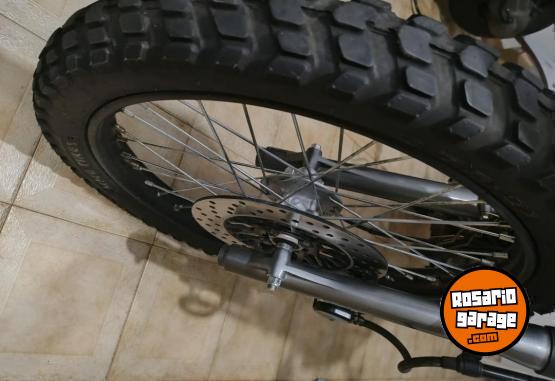 Motos - Motomel SKUA 150 2024 Nafta 5300Km - En Venta