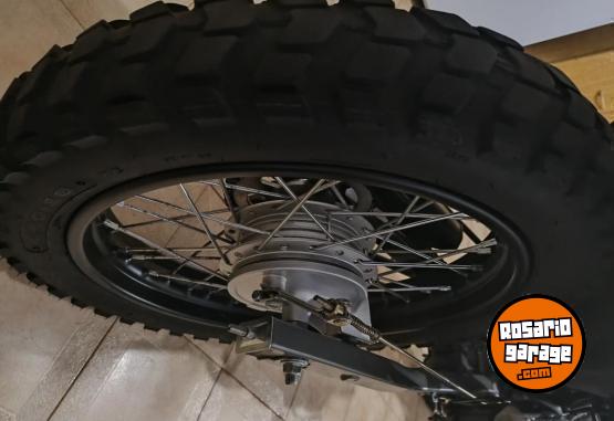 Motos - Motomel SKUA 150 2024 Nafta 5300Km - En Venta