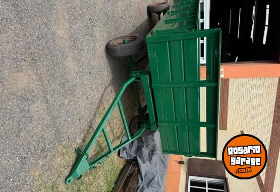 Camiones y Grúas - Carro playo - En Venta