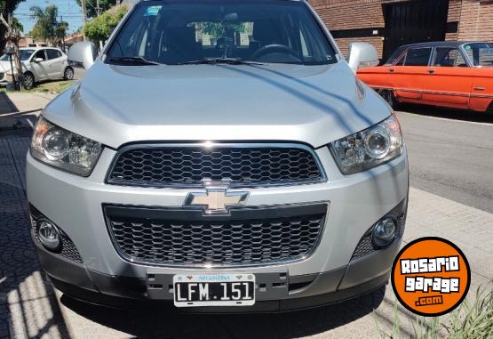 Camionetas - Chevrolet Captiva 2012 Nafta 113000Km - En Venta