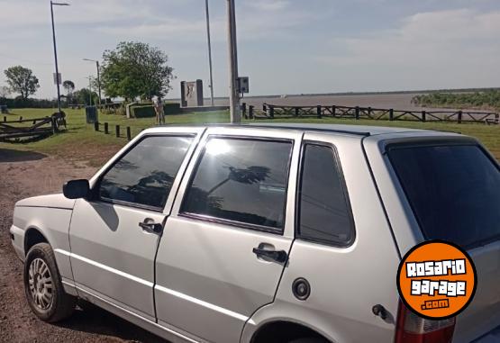Autos - Fiat Uno Fire 2006 GNC 250000Km - En Venta