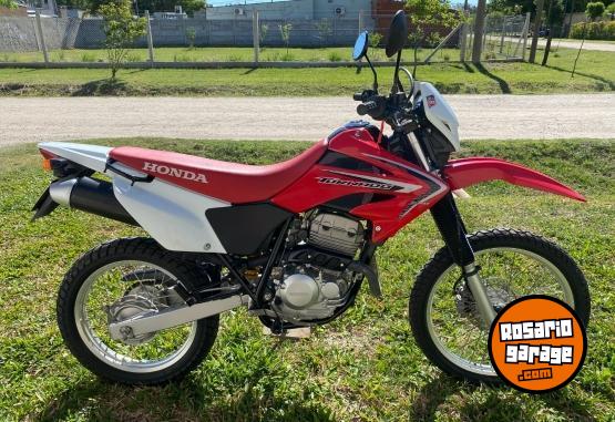 Motos - Honda Tornado XR 250 2014 Nafta 15000Km - En Venta