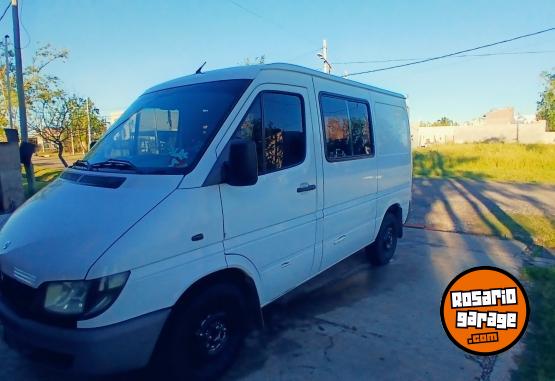 Utilitarios - Mercedes Benz Mercedes spriter 2008 Diesel 111111Km - En Venta