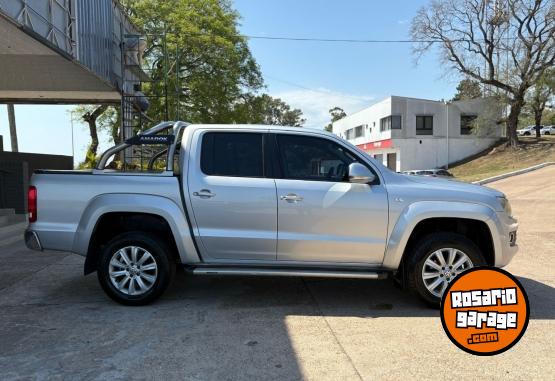 Camionetas - Volkswagen Amarok 2.0 Highline 4x4 A 2015 Diesel 198000Km - En Venta