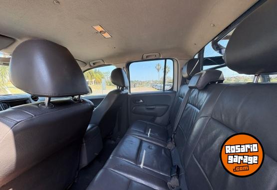 Camionetas - Volkswagen Amarok 2.0 Highline 4x4 A 2015 Diesel 198000Km - En Venta