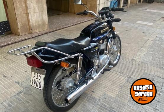 Motos - Suzuki AX100 2022 Nafta 15850Km - En Venta