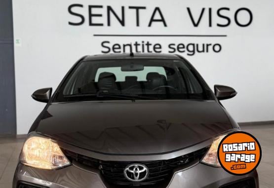 Autos - Toyota ETIOS XLS 1.5 2017 Nafta 126500Km - En Venta