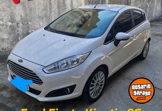 Autos - Ford Fiesta Kinetic Se 2016 2016 Nafta 140000Km - En Venta