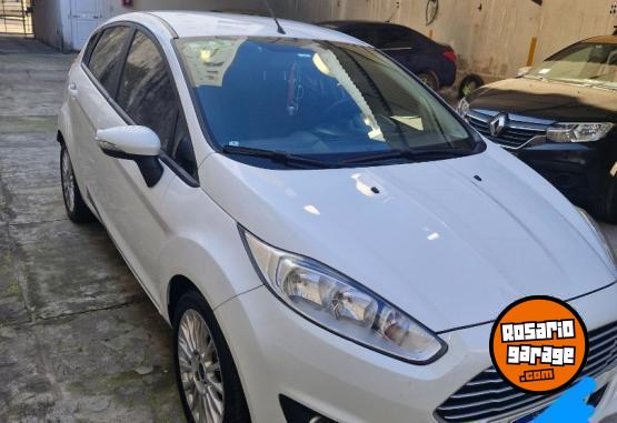 Autos - Ford Fiesta Kinetic Se 2016 2016 Nafta 140000Km - En Venta