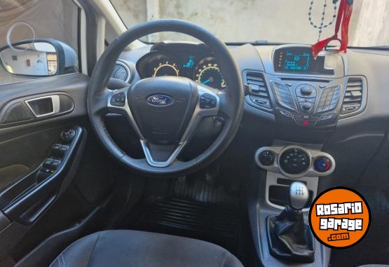 Autos - Ford Fiesta Kinetic Se 2016 2016 Nafta 140000Km - En Venta