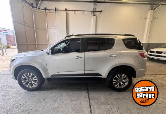 Camionetas - Chevrolet TRAILBLAZER LTZ 2018 Diesel 115000Km - En Venta