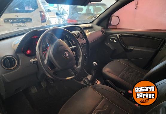 Camionetas - Renault Duster 2016 Nafta 96000Km - En Venta