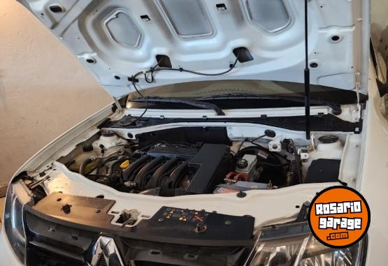 Camionetas - Renault Duster 2016 Nafta 96000Km - En Venta