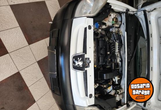 Utilitarios - Peugeot Partner 2013 GNC 148000Km - En Venta