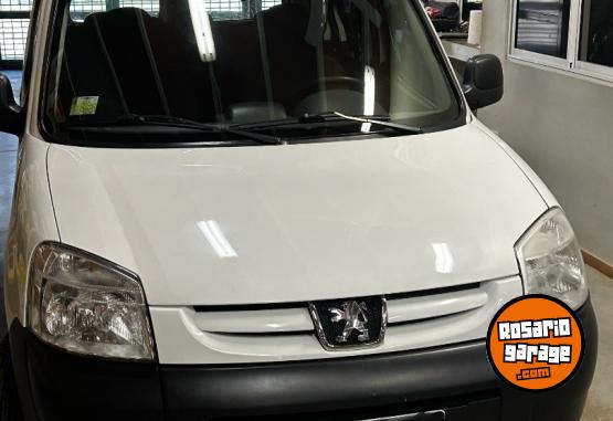Utilitarios - Peugeot Partner mixta 1,6 nafta 2020 Nafta 91000Km - En Venta