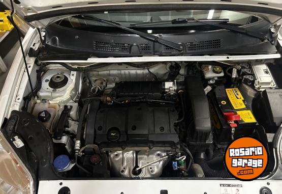 Utilitarios - Peugeot Partner mixta 1,6 nafta 2020 Nafta 91000Km - En Venta