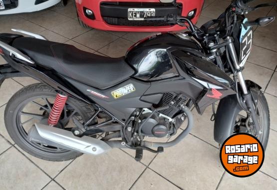 Motos - Honda Cb 125 TWISTER 2023 Nafta 14000Km - En Venta