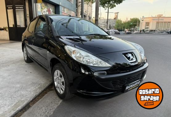 Autos - Peugeot 207 2011 Nafta 100000Km - En Venta