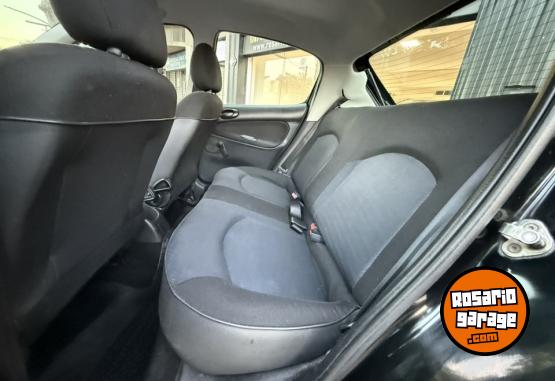 Autos - Peugeot 207 2011 Nafta 100000Km - En Venta