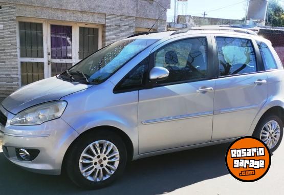 Autos - Fiat IDEA ESSENCE 2013 Nafta 145000Km - En Venta
