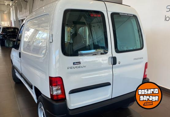 Utilitarios - Peugeot Partner 1.6 HDI C 2025 Diesel 0Km - En Venta