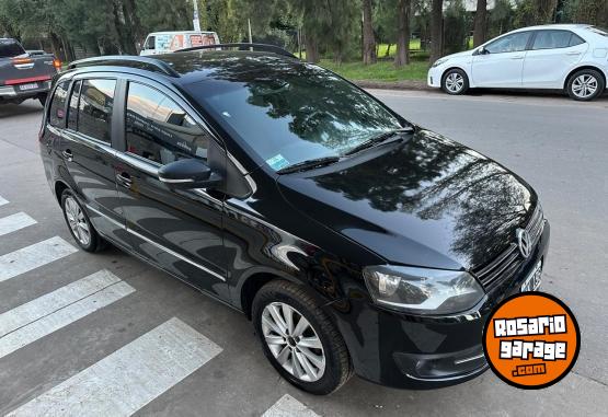 Autos - Volkswagen Suran 2011 Nafta 154000Km - En Venta