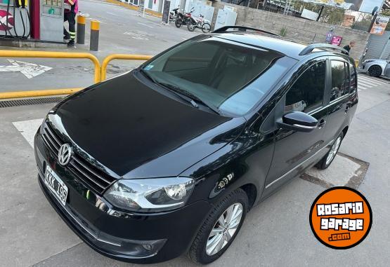 Autos - Volkswagen Suran 2011 Nafta 154000Km - En Venta