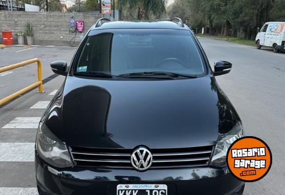 Autos - Volkswagen Suran 2011 Nafta 154000Km - En Venta